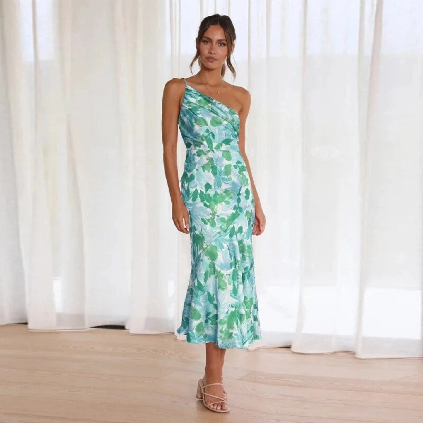 Katie - Elegant One-Shoulder Dress