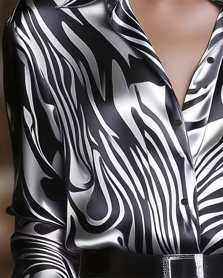 Leonie | Printed V-Neck Cotton Shirt